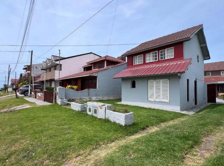 PH · 150m² · 8 Ambientes · 1 Cochera