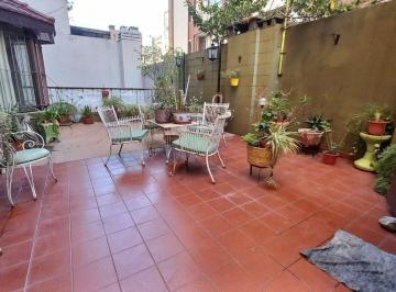 Departamento · 32m² · 2 Ambientes · Venta Depto. 2 Ambientes, Gran Patio / Retiro.