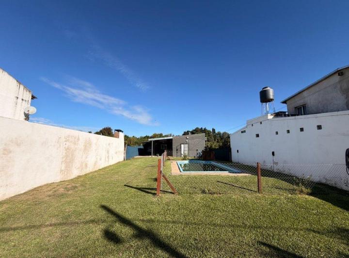 Casa · 100m² · 3 Ambientes · 1 Cochera