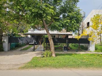 Casa · 149m² · 6 Ambientes · 3 Cocheras · Casa Venta 6 Amb Garin Jardín - Terraza Apto Crédito