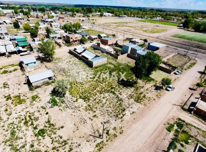Terreno · 300m²
