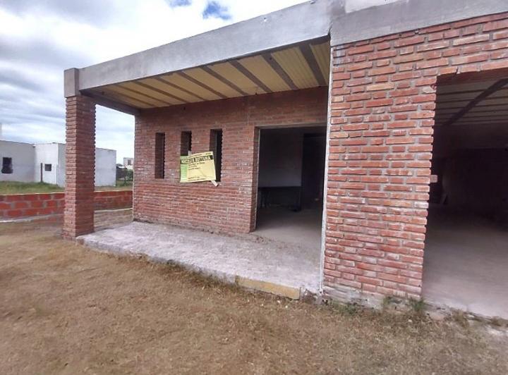 Casa · 120m² · 4 Ambientes · 1 Cochera