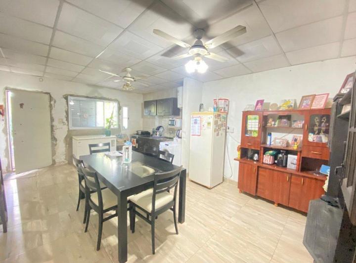 Casa · 70m² · 4 Ambientes · 1 Cochera