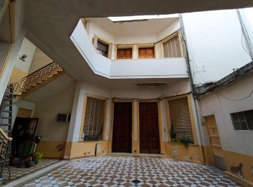 Departamento · 85m² · 5 Ambientes · Venta Depto PH de 4 Amb E/piso Congreso