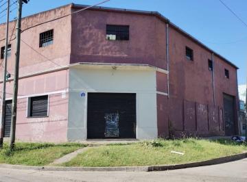 Bodega-Galpón · 201m² · Venta Galpón 200 M² - Oportunidad - Permuta