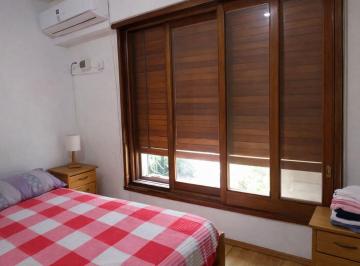Casa · 112m² · 3 Ambientes · 1 Cochera · Casa 3 Amb Venta Avellaneda con Coch Patio Terraza