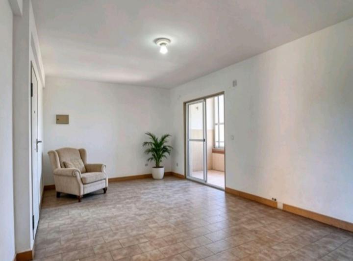 Departamento 4 Ambientes en Alquiler en Lugano