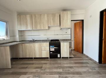 Departamento · 53m² · 2 Ambientes · Venta Dto 2 Amb a Estrnar - Lanus Oeste