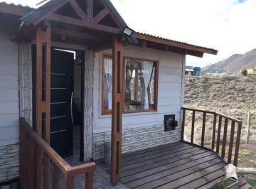 Casa · 71m² · 3 Ambientes · 1 Cochera · Casa en Barrio Coirones