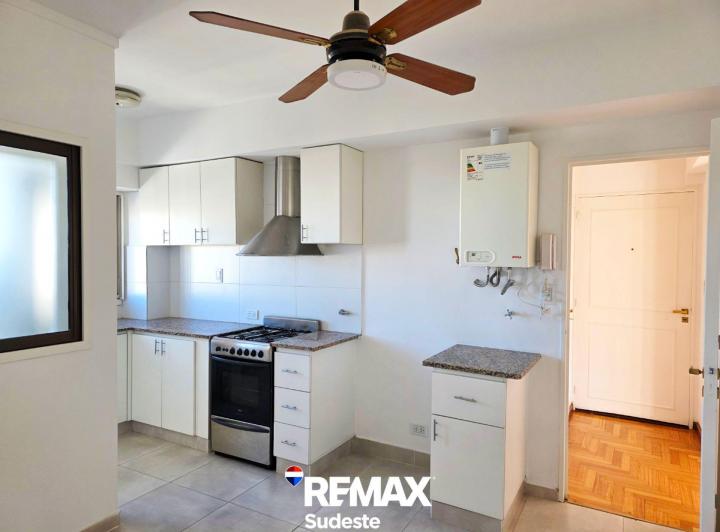 Departamento · 96m² · 5 Ambientes · 1 Cochera