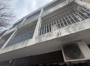 Departamento · 90m² · 3 Ambientes · España 1024