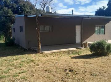 Quinta vacacional de 4 ambientes, Mercedes · Hermosa Quinta en Alquiler en Zona Rural!