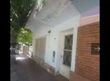 Casa de 3 ambientes, Capilla del Monte · Amplia Casa a m del Centro y Terminal de Ómnibus