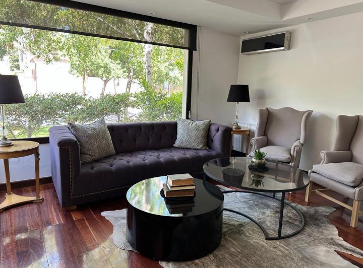 Casa · 286m² · 8 Ambientes