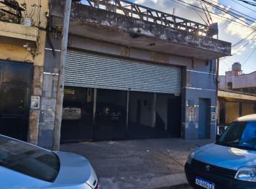 Bodega-Galpón · 205m² · Galpón en Caseros