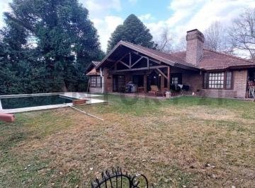 Casa · 240m² · 5 Ambientes · 2 Cocheras · Casa a La Vente 5 Amb. Los Cardales Country Club