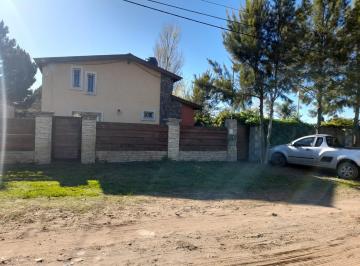 PH · 3 Ambientes · 1 Cochera · PH en Alquiler Anual