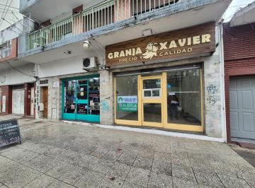 Local comercial · 30m² · Alquiler Local Sobre Calle Comercial en Wilde