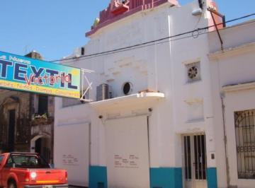 Local comercial · 270m² · 1 Ambiente · Local en Victoria