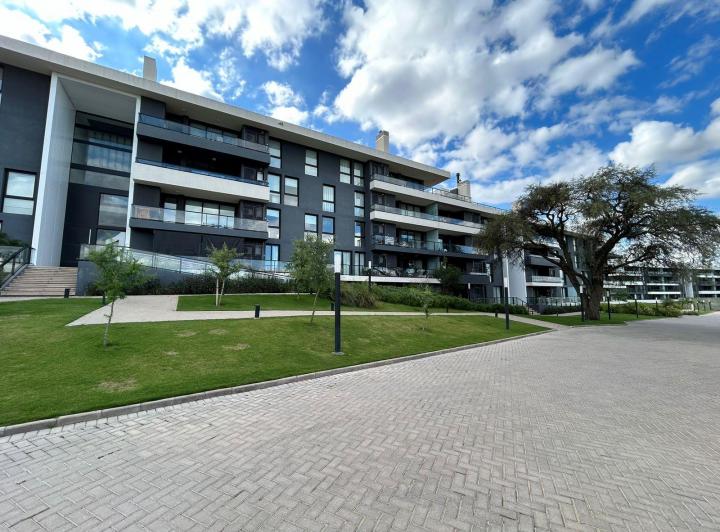 Departamento · 80m² · 3 Ambientes · 2 Cocheras