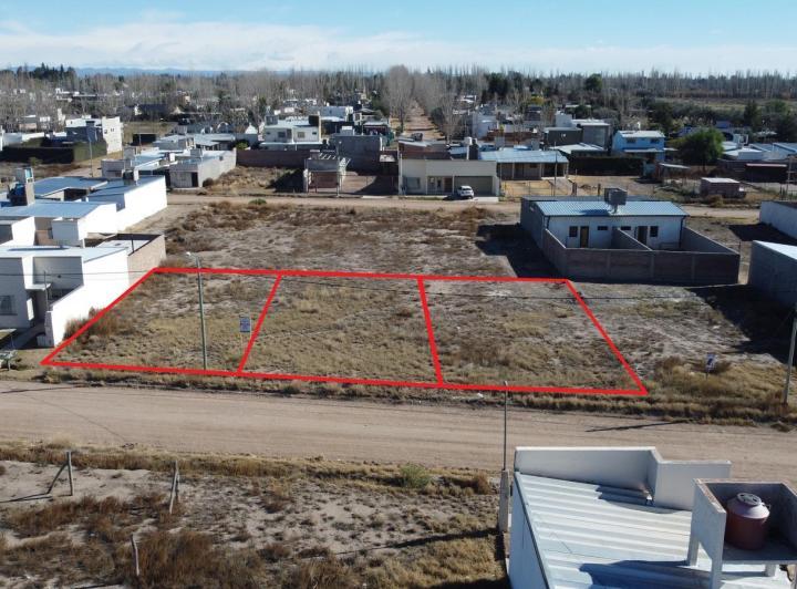 Terreno · 300m²