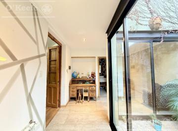 Casa · 157m² · 4 Ambientes · 2 Cocheras · Casa 4 Ambientes Refaccionada a Nuevo con Cochera Doble - Apto Crédito - Quilmes Oeste
