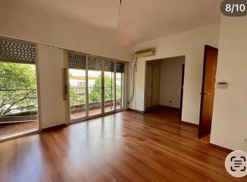 PH · 198m² · 4 Ambientes · 1 Cochera · Venta Casa con Cochera en Pleno Echesortu