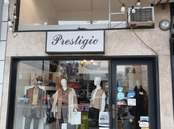 Local comercial · 42m² · Venta Local Comercial por 25 de Mayo. Pleno Centro