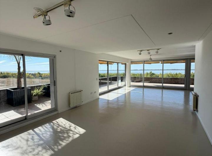 Departamento · 70m² · 3 Ambientes · 1 Cochera