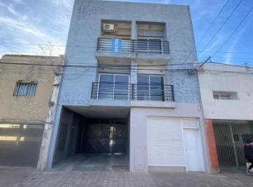 Departamento · 38m² · 1 Ambiente · 1 Cochera · Monoambiente Amplio en Calle 25 de Mayo 180