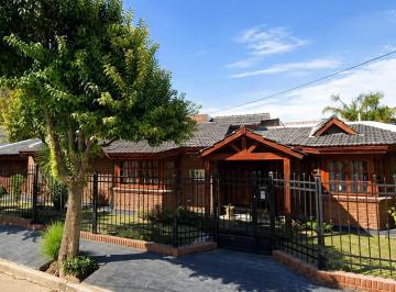 Foto · Granja de Funes - Casa 5 Dorm C Pileta