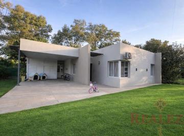 Casa · 110m² · 3 Ambientes · Casa en Los Molinos