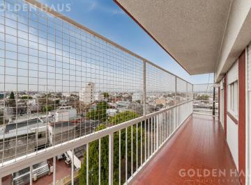Departamento · 84m² · 4 Ambientes · 1 Cochera · Departamento de 4 Ambientes con Cochera