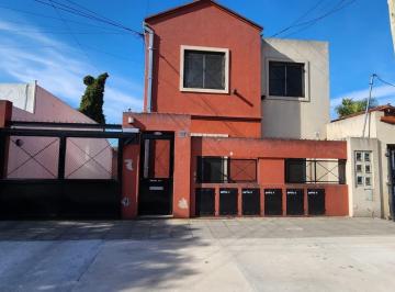Casa · 120m² · 3 Ambientes · 1 Cochera · Duplex en Alquiler 3 Ambientes
