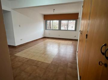 Departamento 70m² Alquiler Azcuénaga · Alquilo Amplio Dto de Dos Dorm. Solis y Pje Machado Altura Mendoza Al 5800