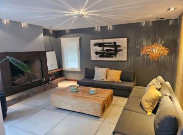Casa de 3 ambientes, Córdoba · Casa en Venta en Quintas de Nores 4 Dorm.