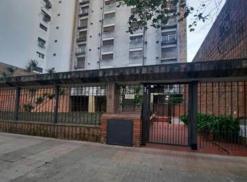 Departamento de 3 ambientes, La Plata · Se Vende Departamento 2 Dorm. con Cochera en La Plata 56 E/ 7 y 8 Apto Banco