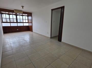 Departamento · 60m² · 5 Ambientes · Departamento en Alquiler de 3 Dorm. B° Casino