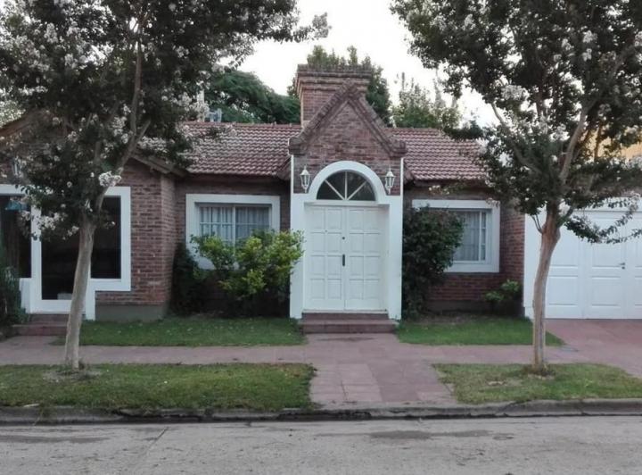 Casa · 120m² · 4 Ambientes