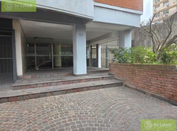 Departamento · 60m² · 3 Ambientes · 1 Cochera · Alquiler - Departamento 3 Ambientes en San Fernando, Último Piso con Balcón y Cochera