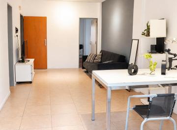 Departamento · 38m² · 2 Ambientes · 1 Cochera · Venta 2 Amb con Cochera | Apto Crédito | Financiación 24 Cuotas | San Martín Centro