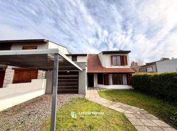 Casa · 150m² · 5 Ambientes · Casa 5 Ambientes en Alquiler - Andrade 1757