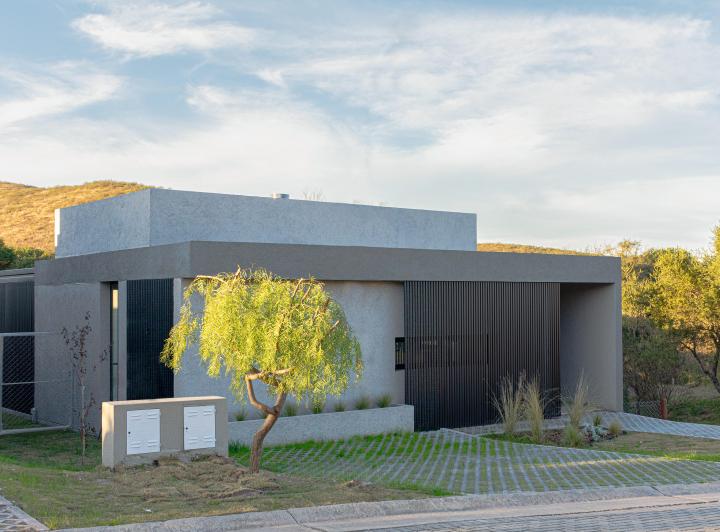 Casa · 162m² · 5 Ambientes · 2 Cocheras