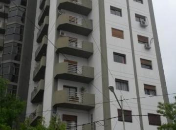 Departamento · 78m² · 2 Dormitorios · Alquiler Departamento 2 Dorm. Céntrico en Cipolletti