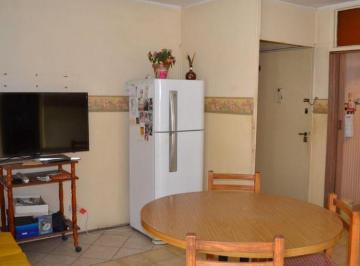 Departamento · 62m² · 5 Ambientes · Departamento en Venta de 3 Dorm. en Alberdi