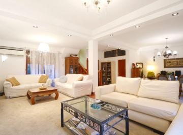 Departamento de 4 ambientes, Villa Devoto · Venta Casa 5 Amb Villa Devoto Patio Terraza Playroom Excelente Estado