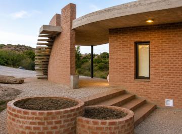 Casa de 3 ambientes, Tanti · Vendo Casa Moderna en Tanti