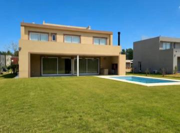 Casa de 6 ambientes, Ezeiza · Venta Casa Fincas del Alba 4 Dorm. Uno en Pb, Dos Cocheras, Quincho Parrilla y Pileta