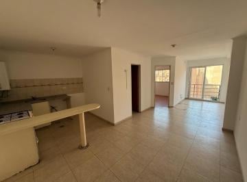 Departamento · 50m² · 2 Ambientes · Alquilo Departamento de 1 Dormitorio con Balcon con Excelente Ubicacion