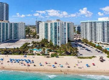 Departamento · 81m² · 2 Ambientes · 1 Cochera · Departamento en Venta en Hollywood, Miami, Florida
